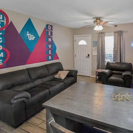 Cozy Upper Unit Great For Family Visiting Zoo Medica Campus And Downtown Villa